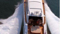 Mangusta Illusion 92 - Above